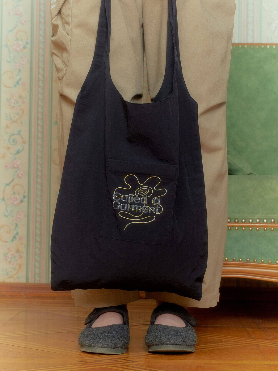 CALLED A GARMENT — Шопер Autre Tote Bag Черный