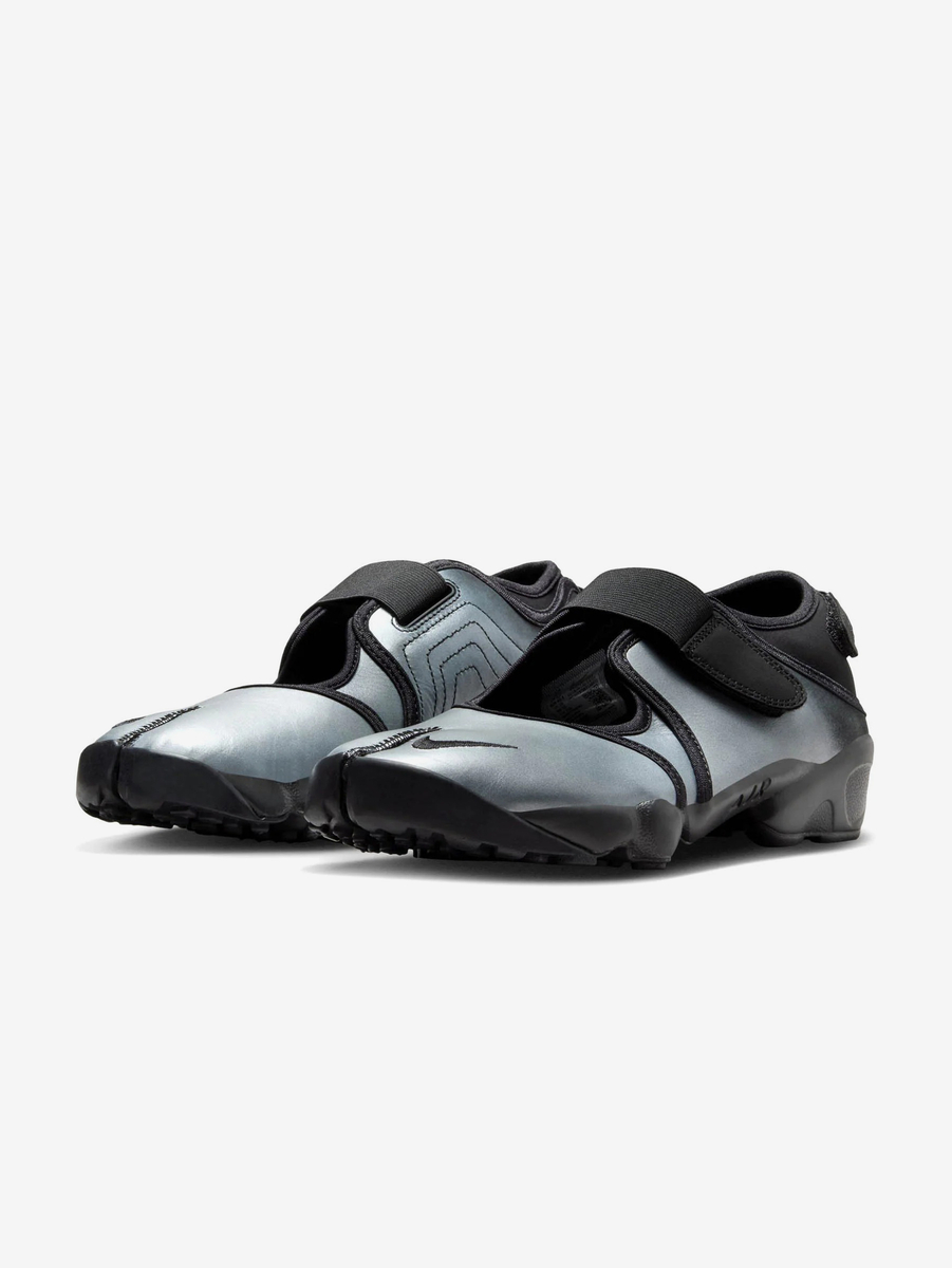 NIKE — Кроссовки W Air RIft Leather Silmer/Black