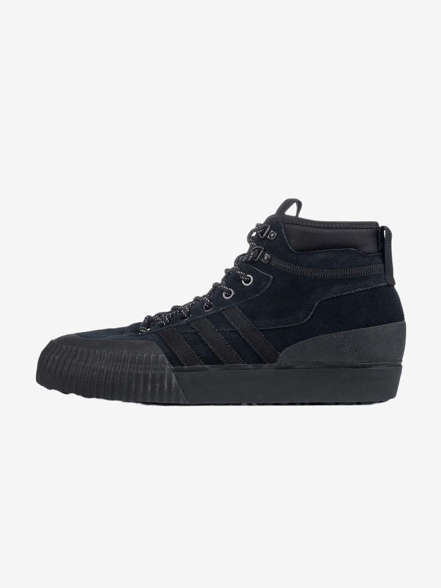 ADIDAS ORIGINALS — Akando ATR Boots Black/Black