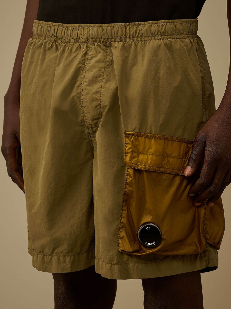 C.P. COMPANY — Шорты Flatt Nylon Mixed Lens Cargo Swim Shorts Dried Herb