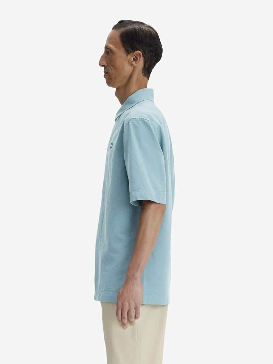 FRED PERRY — Рубашка Pocket Detail Short Sleeve Shirt Stockport Blue