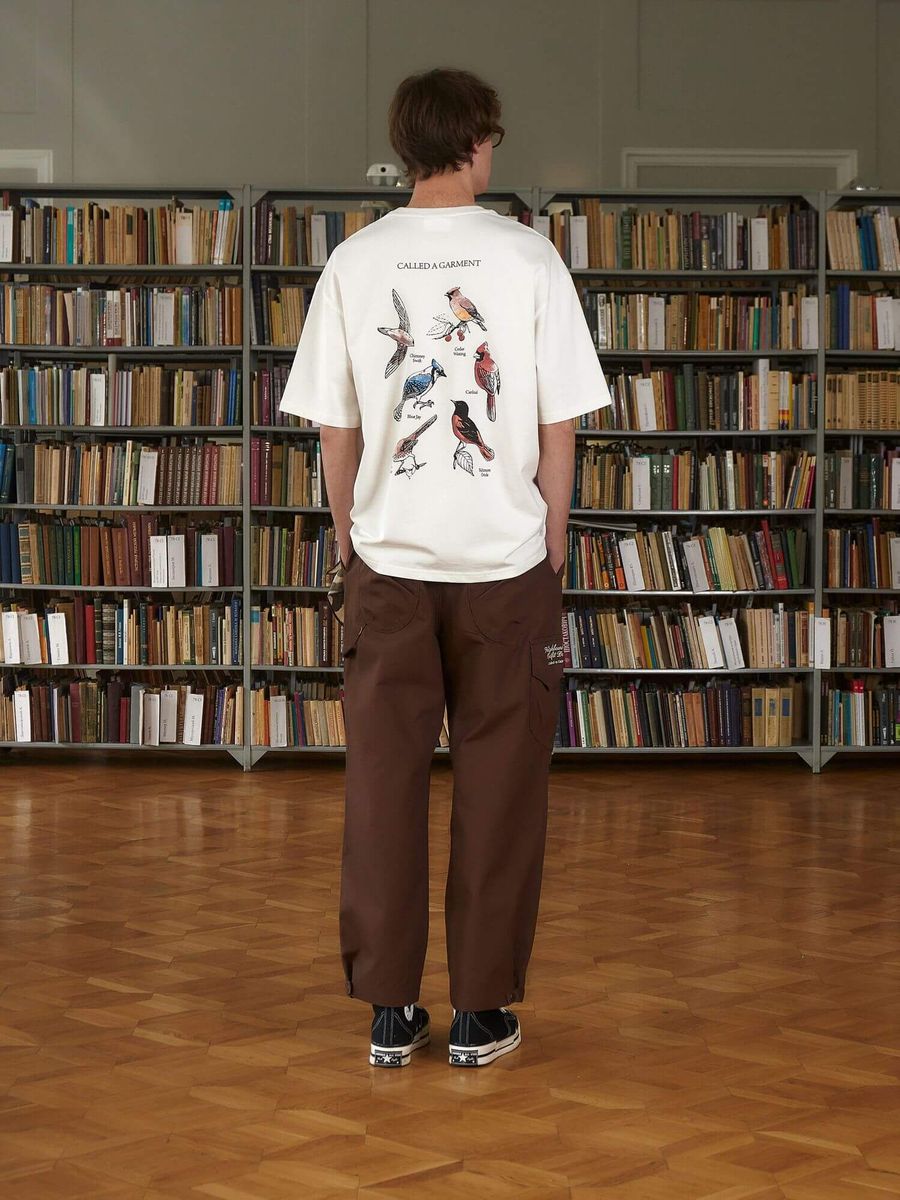CALLED A GARMENT — Футболка Birds Молочный