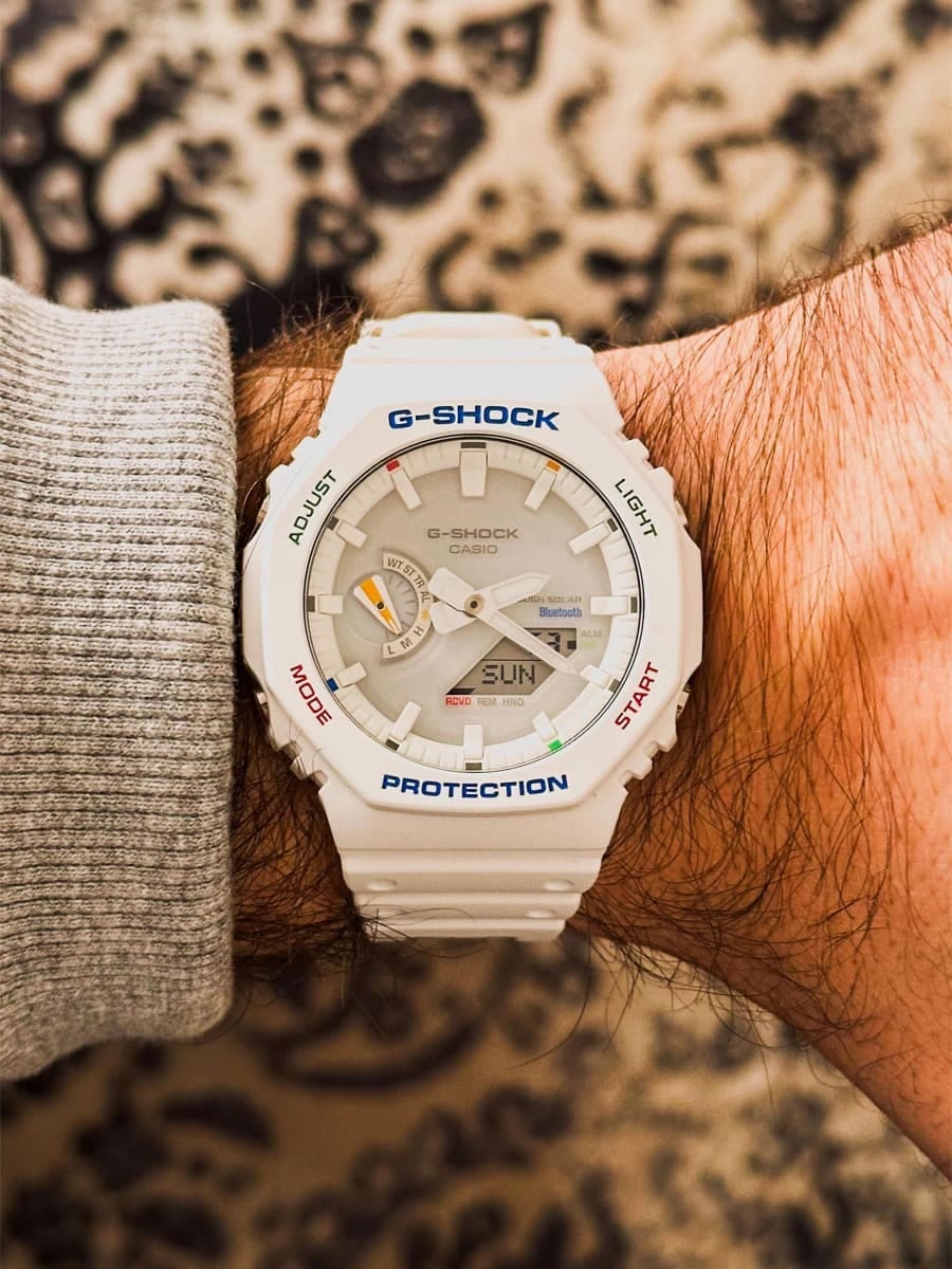 CASIO — Часы G-Shock GA-B2100FC-7A White/Red/Green/Blue