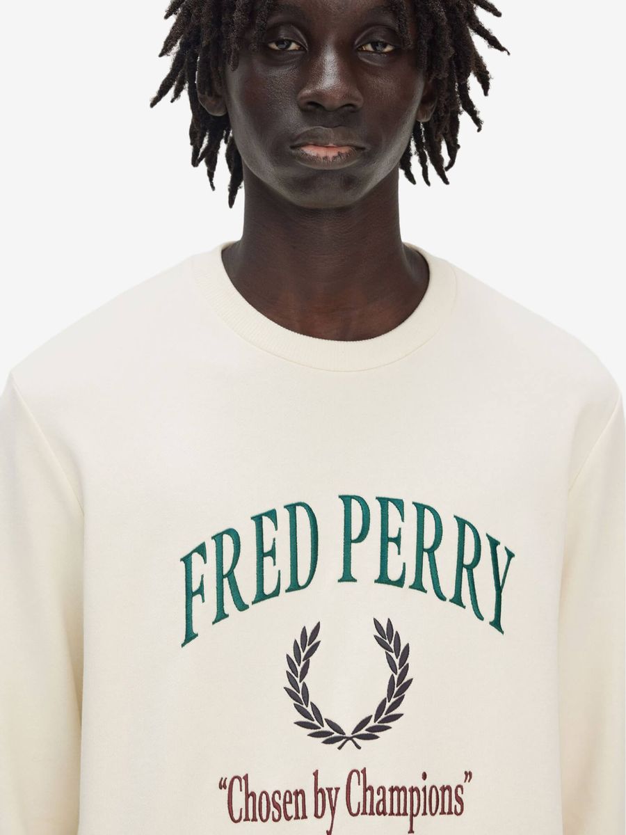 FRED PERRY — Свитшот Embroidered Champion Ecru Sweat