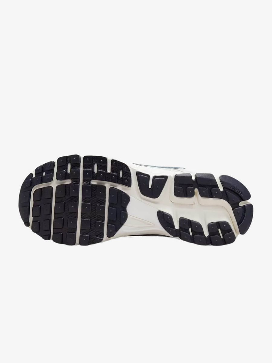 NIKE — Кроссовки W Zoom Vomero 5 Photon Dust/Sail Chrome