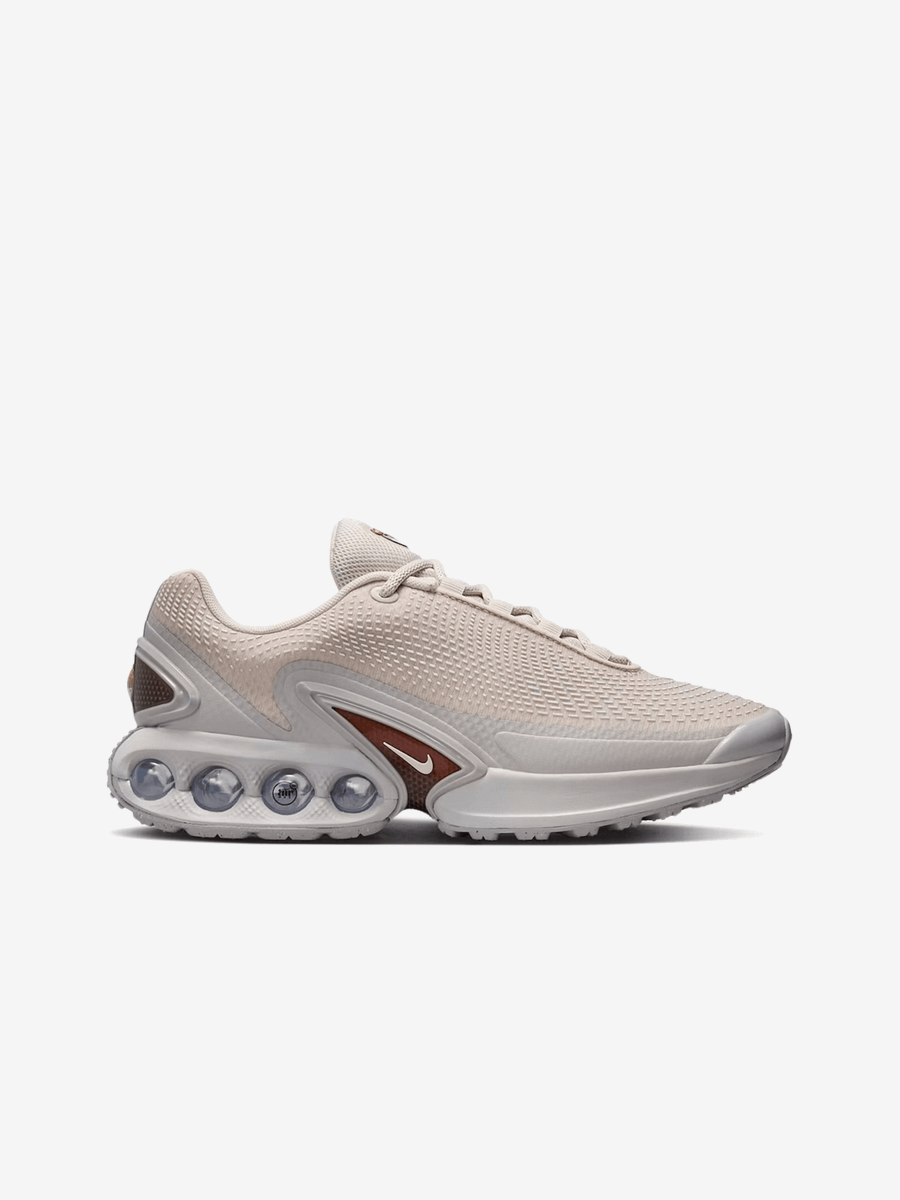 NIKE — Кроссовки Air Max Dn Light Orewood Brown/Moon Particle