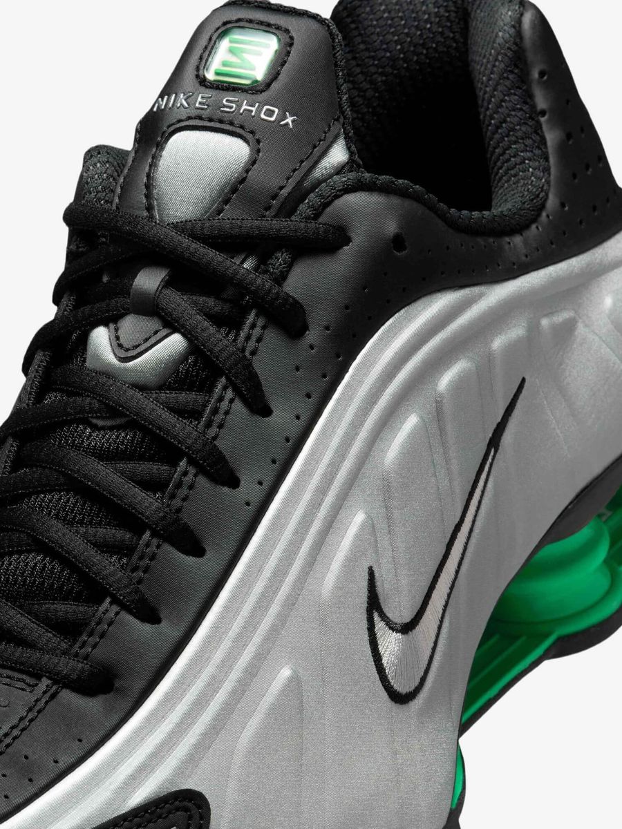 NIKE — Кроссовки Shox R4 Metalic Silver/Black/Green