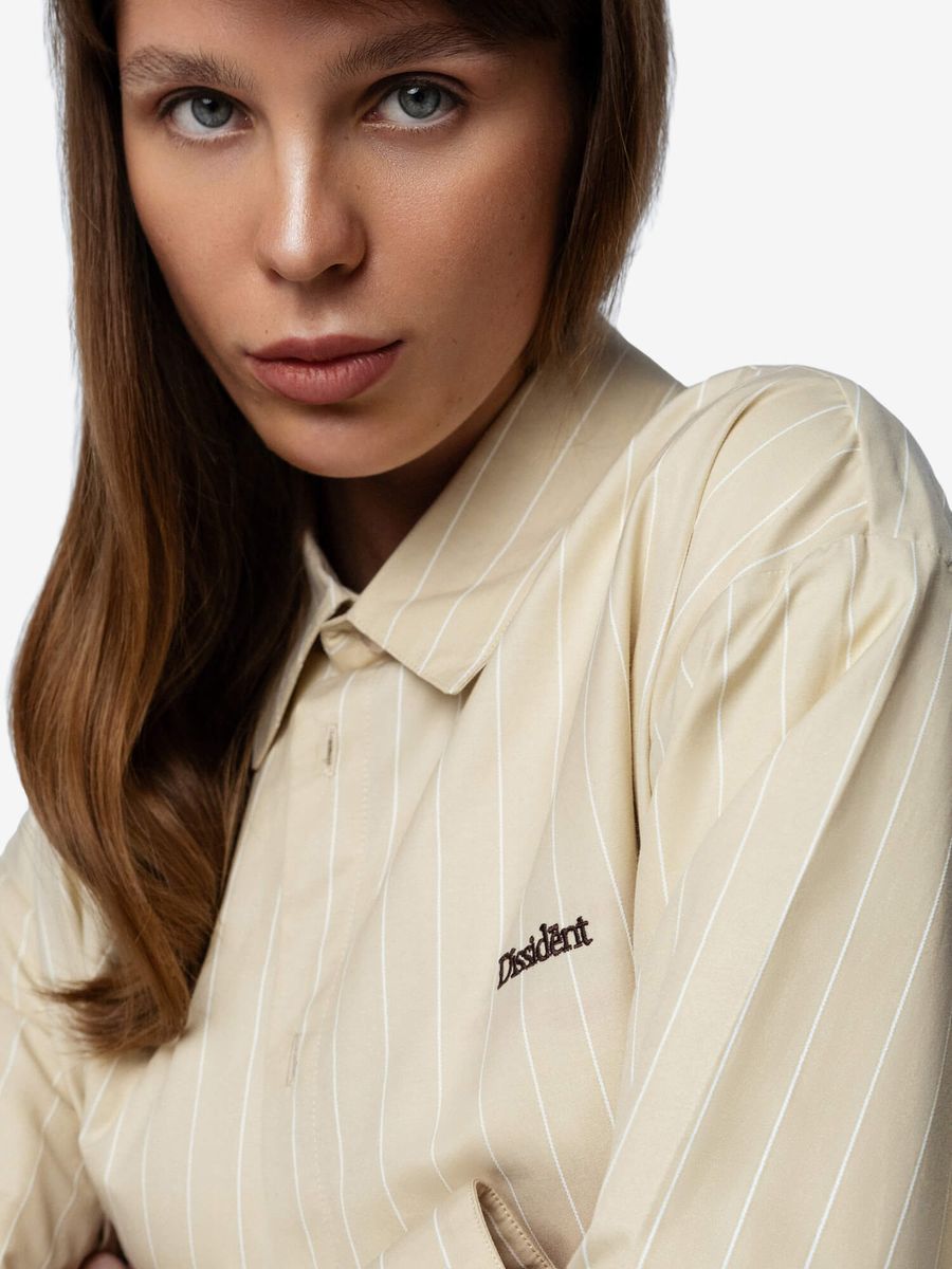 DISSIDENT — Рубашка Og Logo Striped Shirt in Beige/White