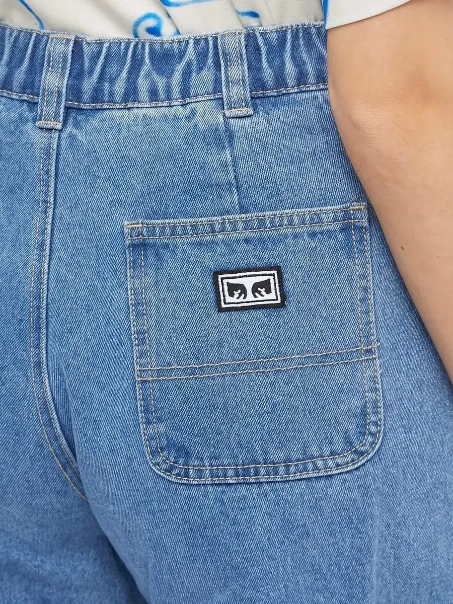 OBEY — Джинсы W Leah Baggy Denim Light Indigo