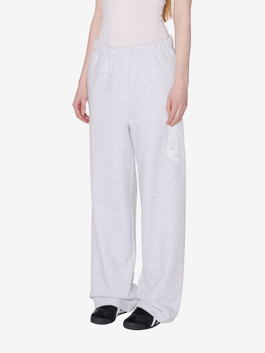 OBEY — Штаны W League Sweatpant Ash Heather
