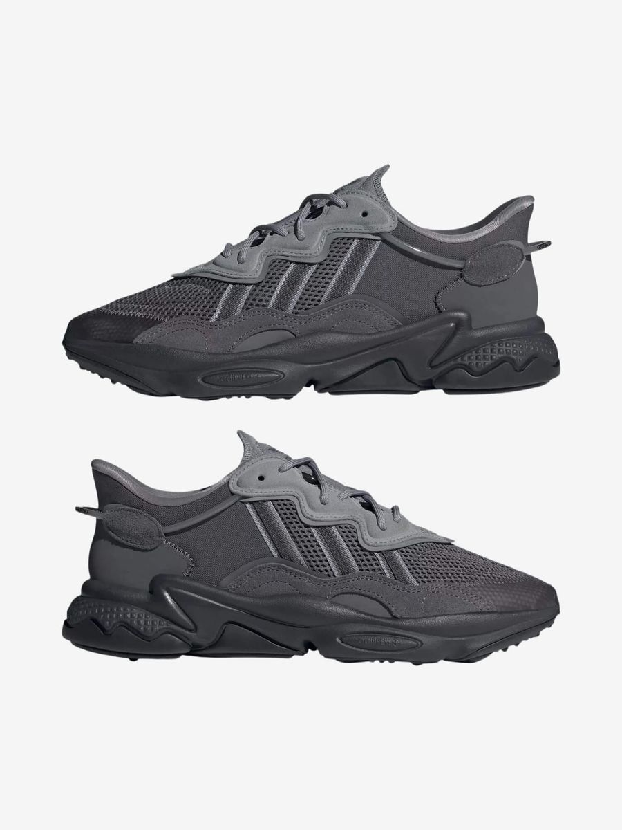 ADIDAS ORIGINALS — Ozweego Core Black/Grey