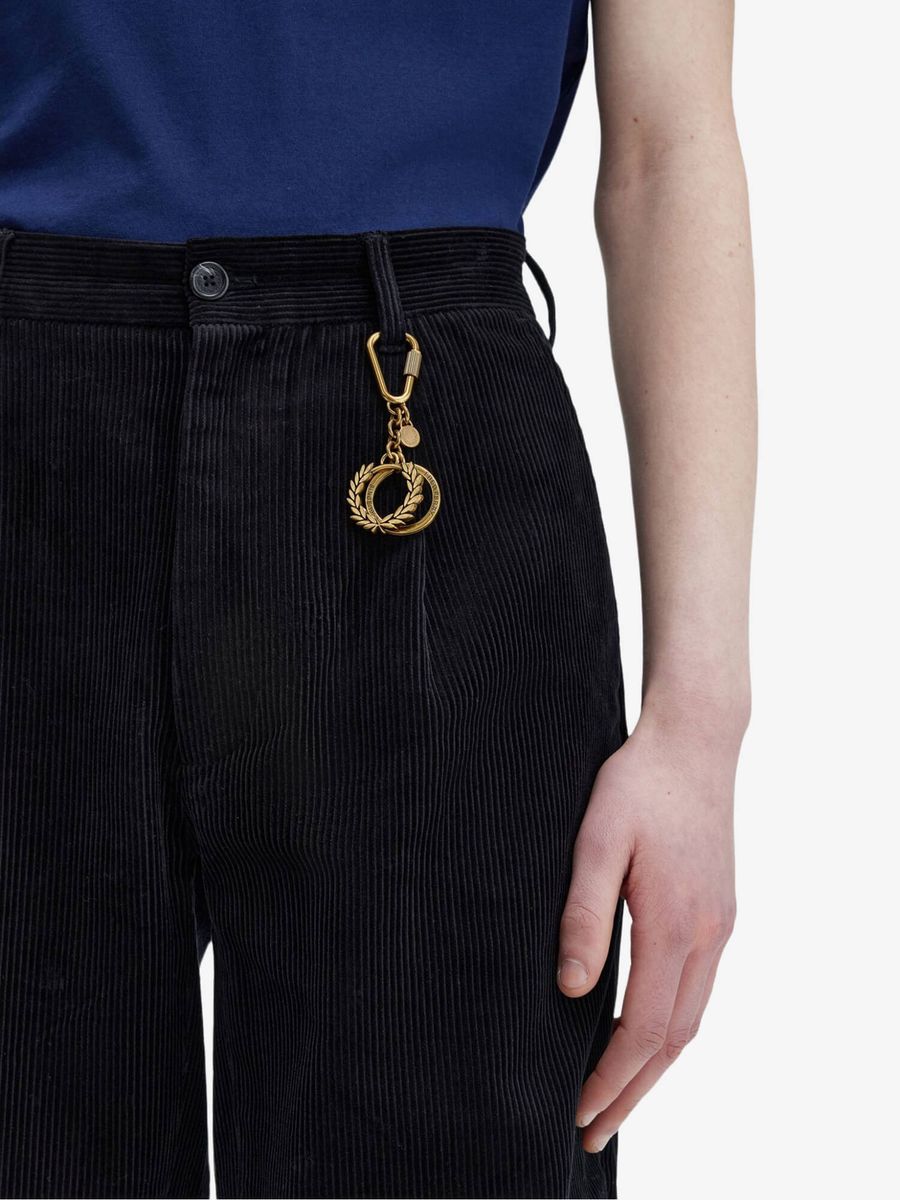 FRED PERRY — Карабин Laurel Wreath Key Ring Gold