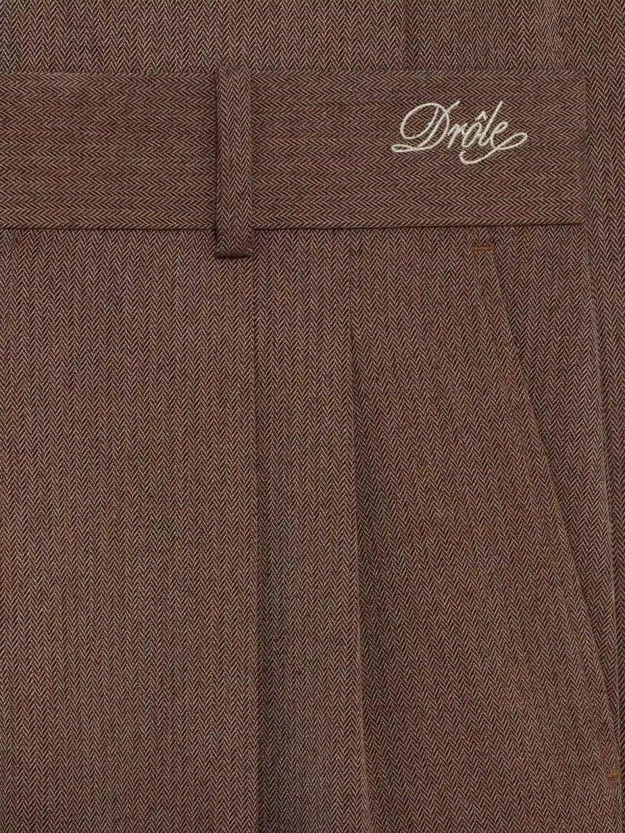 DRÔLE DE MONSIEUR — Брюки Pantalon Golfeur Chevrons Brown
