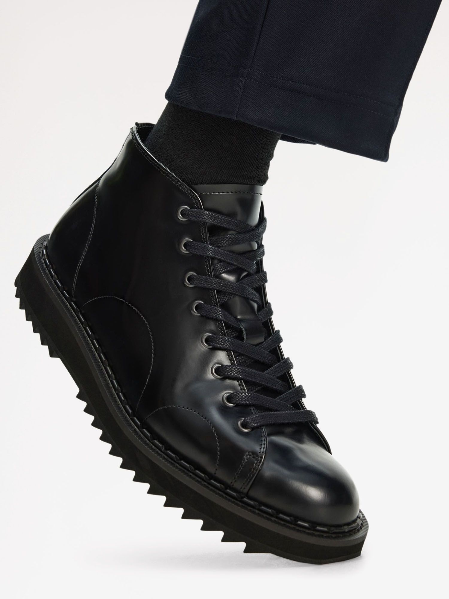 FRED PERRY — Ботинки George Cox Leather Monkey Boot Black