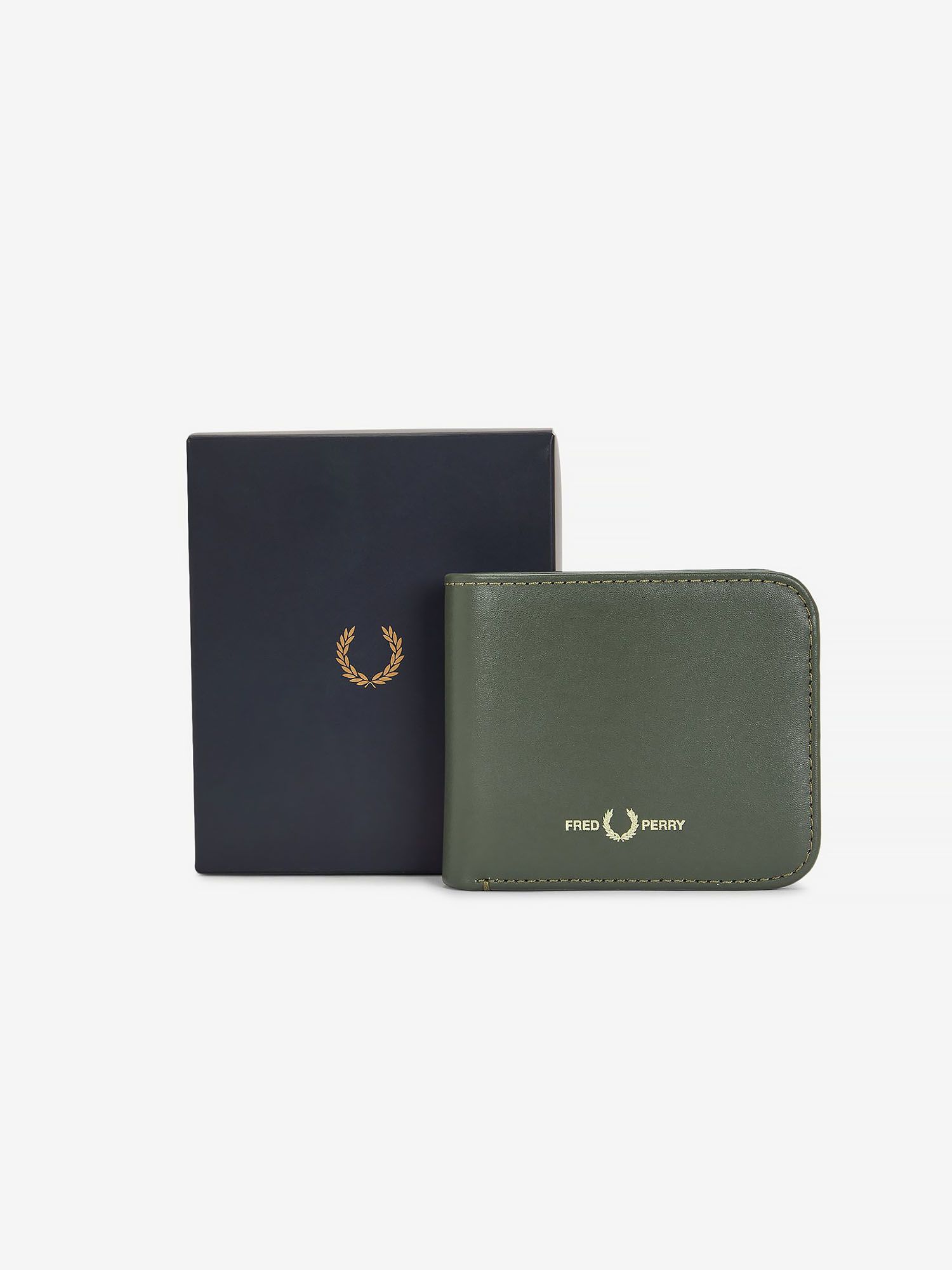 FRED PERRY — Кошелек Smooth Leather Billfold Wallet Laurel Green Wreath