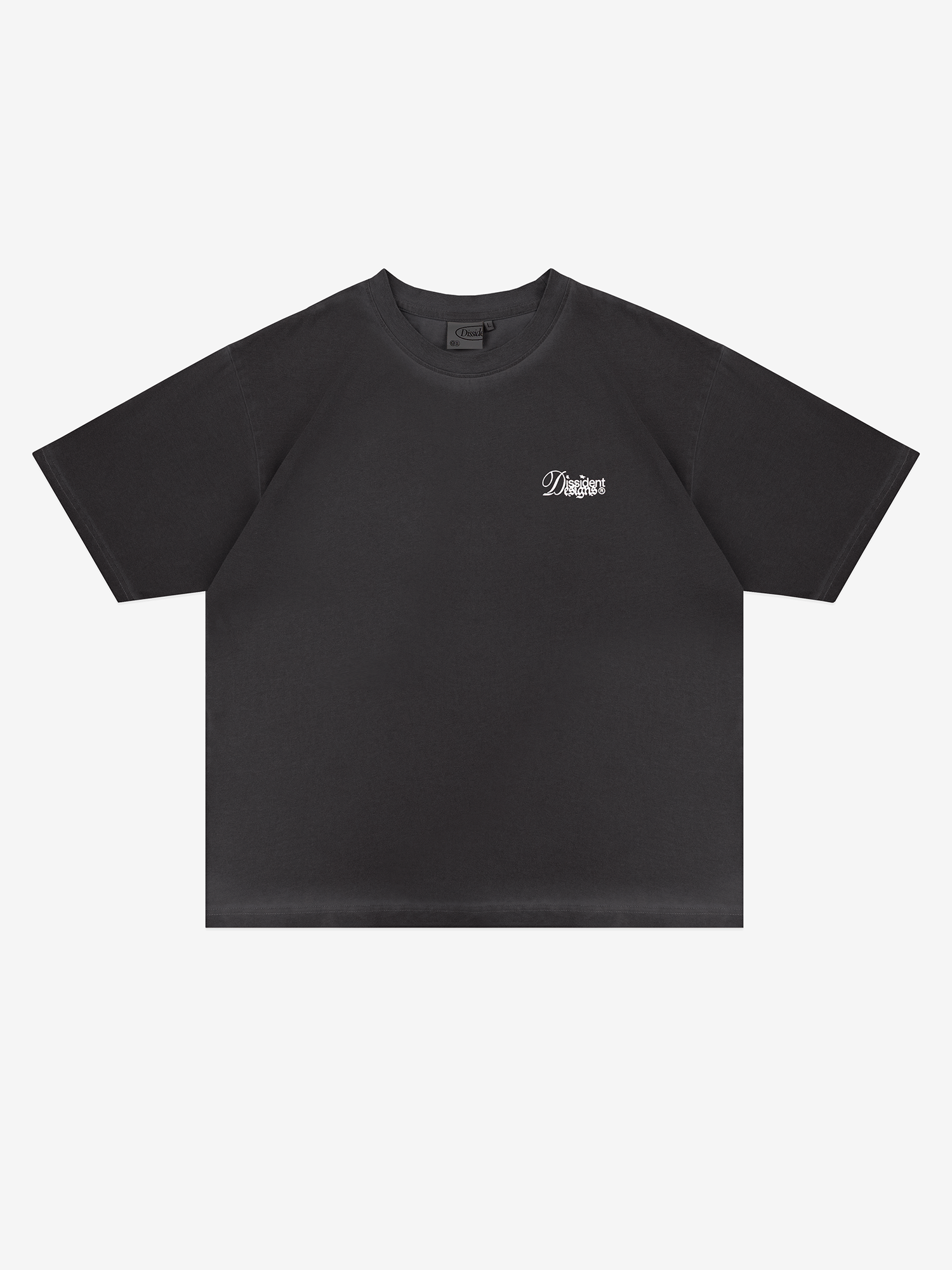 DISSIDENT — Футболка Orientierung Dyed Tee in Asphalt