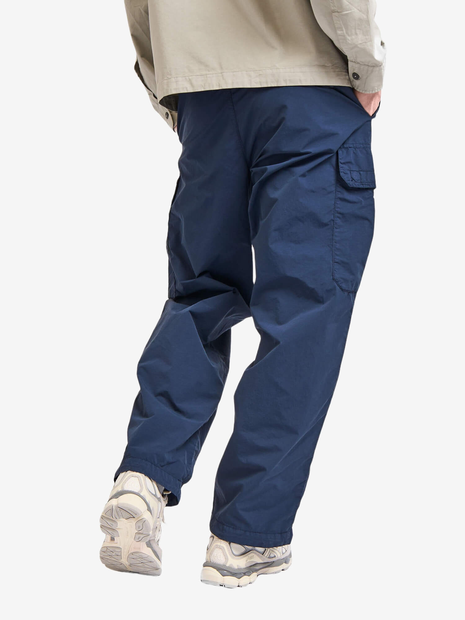 C.P. COMPANY — Штаны Flatt Nylon Loose Cargo Lens Pants Midnight Navy