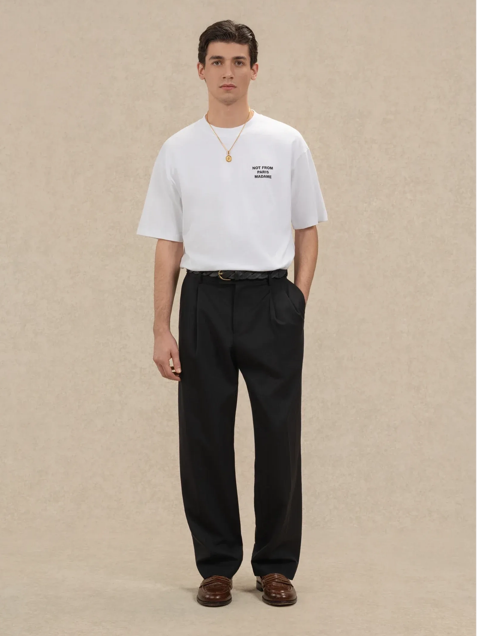DRÔLE DE MONSIEUR — Футболка Bold Slogan Tee Optic White