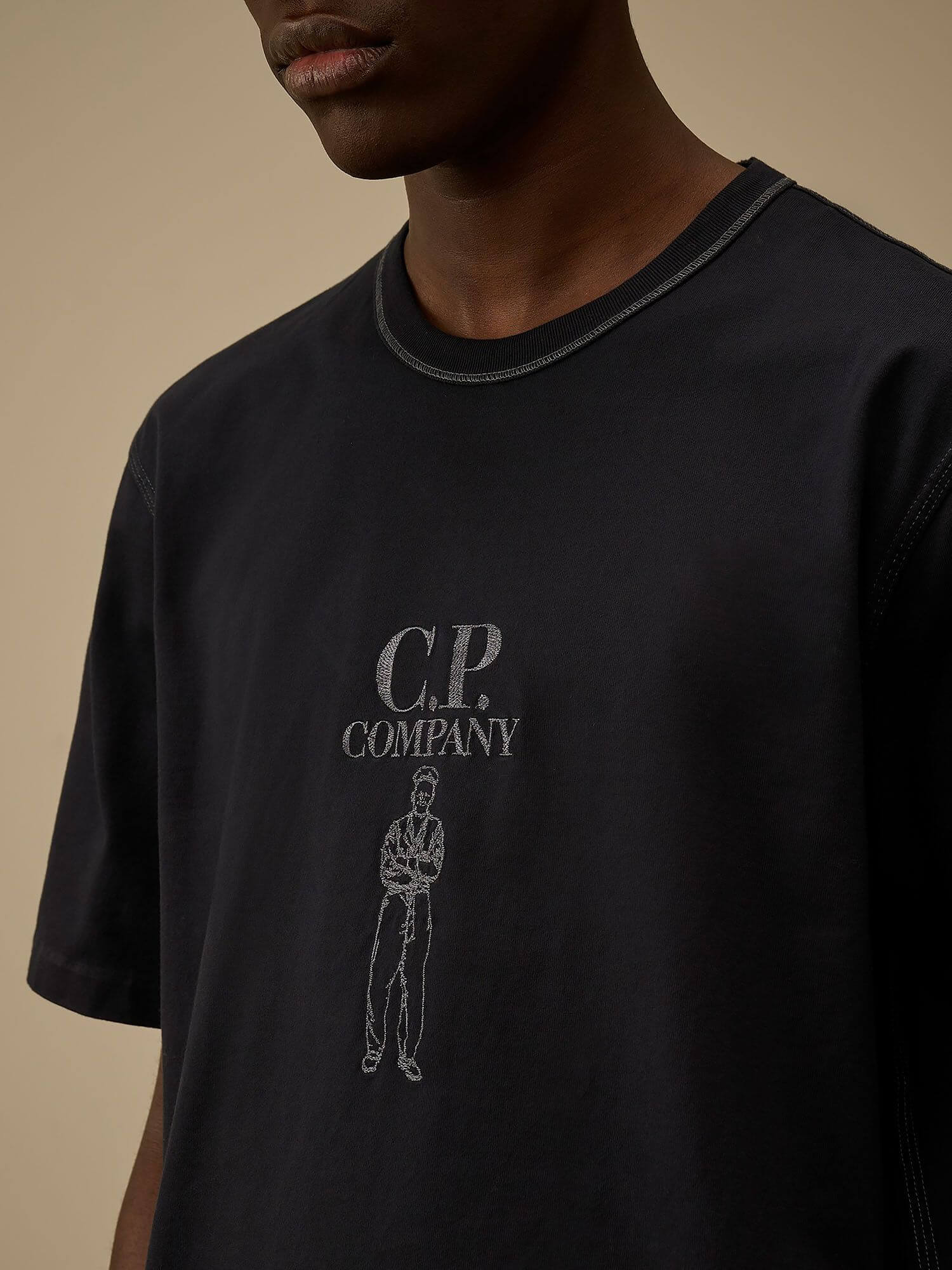 C.P. COMPANY — Футболка Mercerized Jersey 30/2 Twisted Logo Total Eclipse