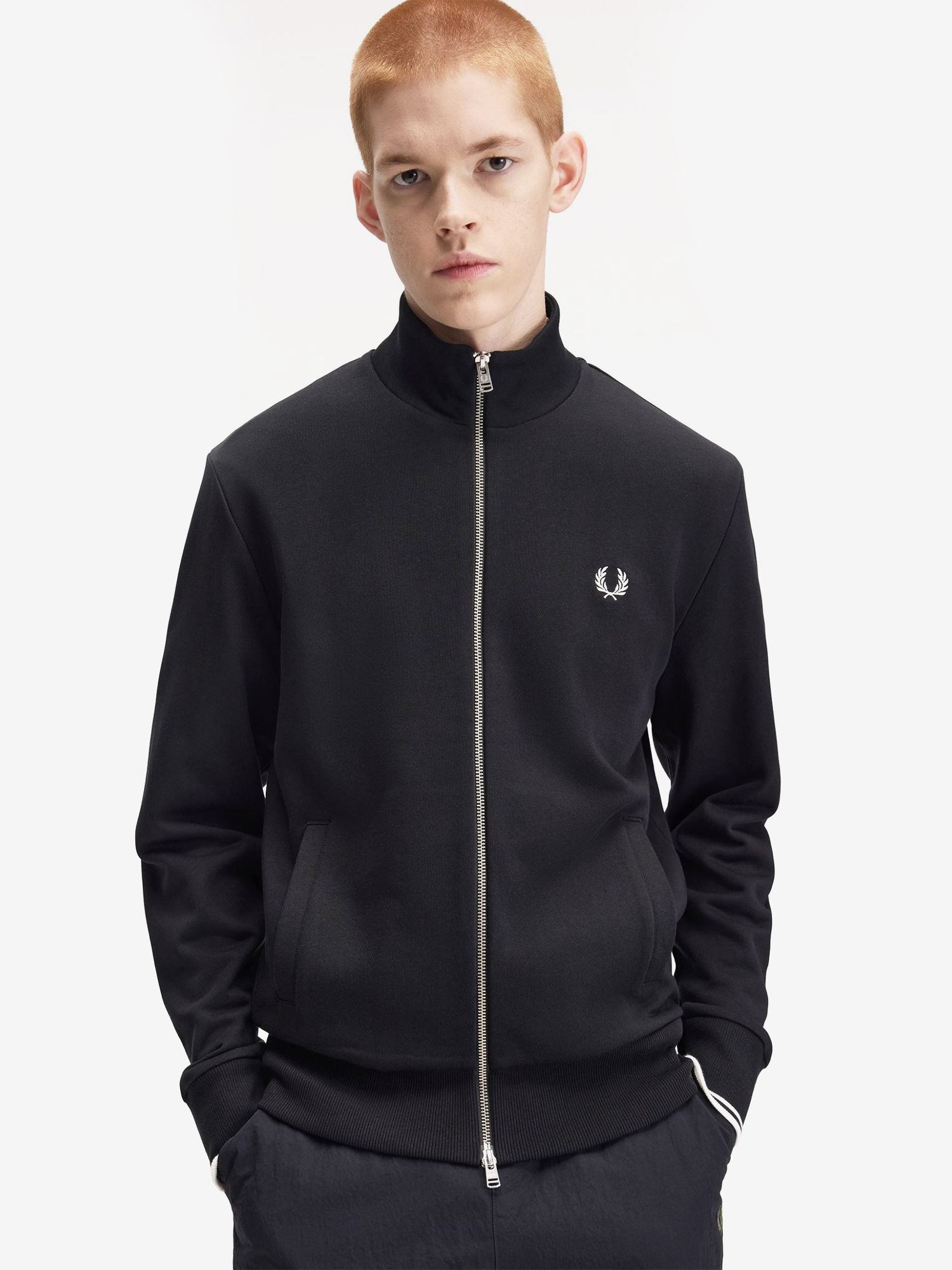 FRED PERRY — Олимпийка ZIP Through Sweatshirt Jacket Black