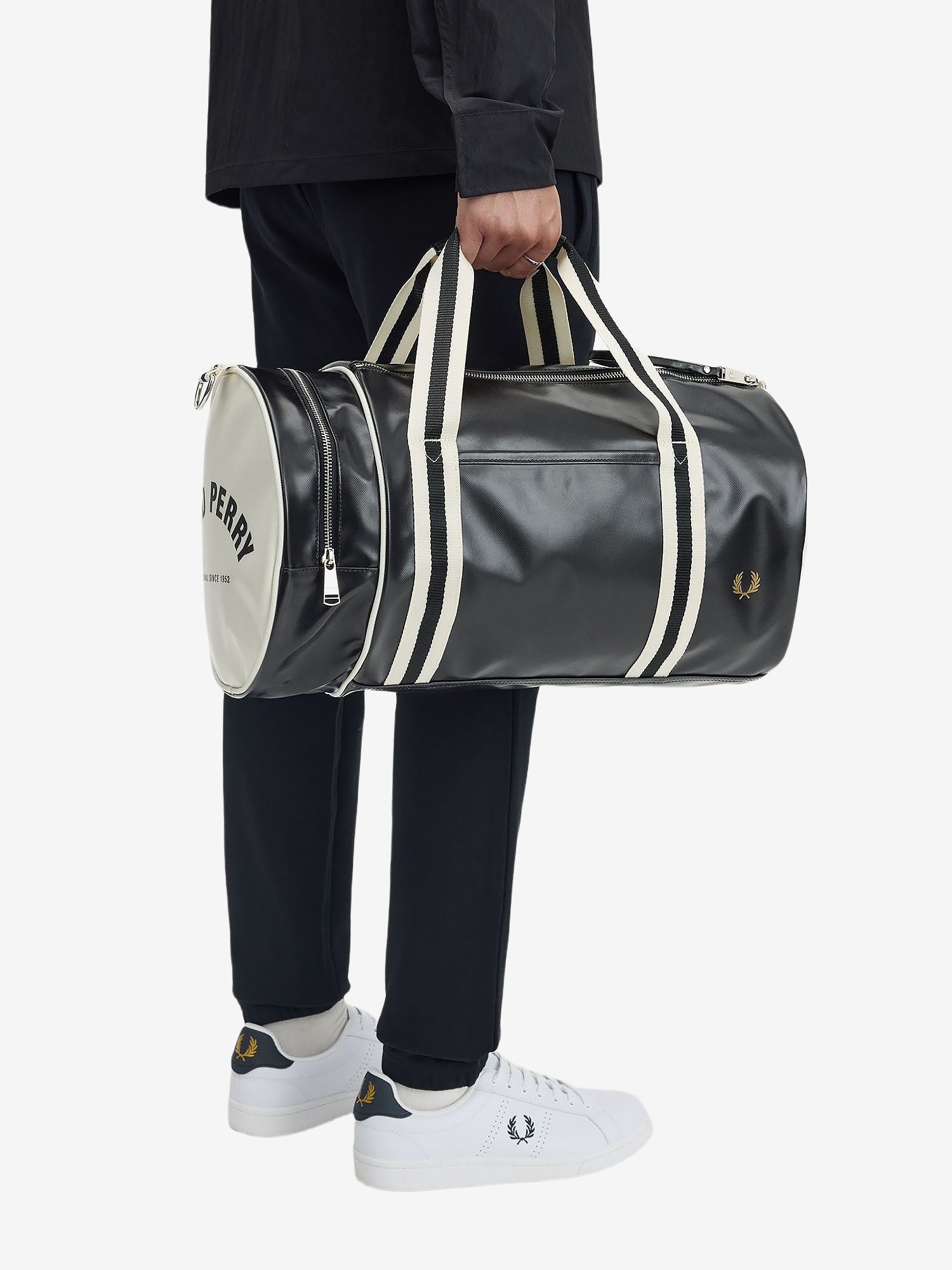 FRED PERRY — Сумка Classic Barrel Bag Black/Ecru
