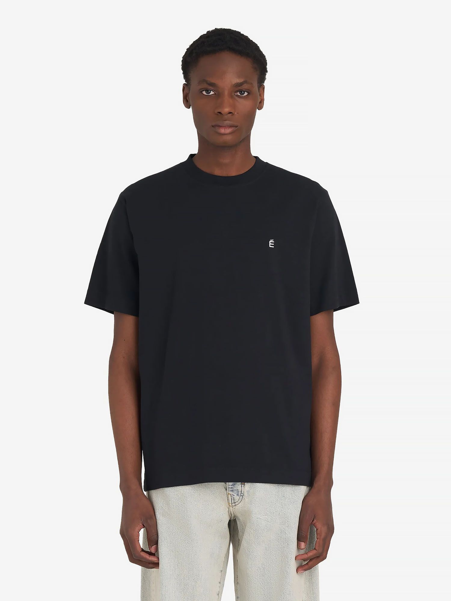 ÉTUDES STUDIO — Футболка Regular T-Shirt É Black