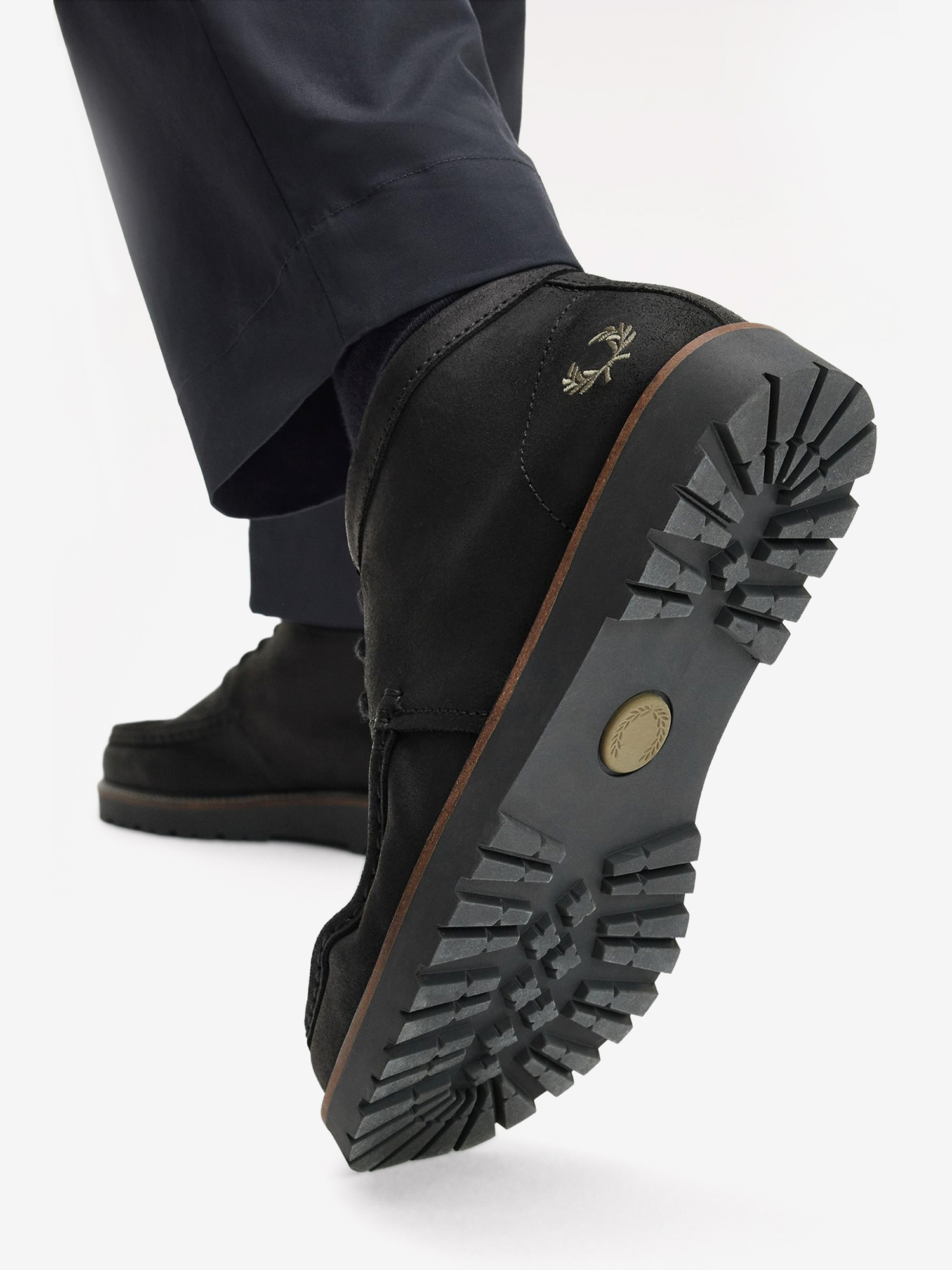 FRED PERRY — Ботинки Waxed Suede Kenny Boot Black