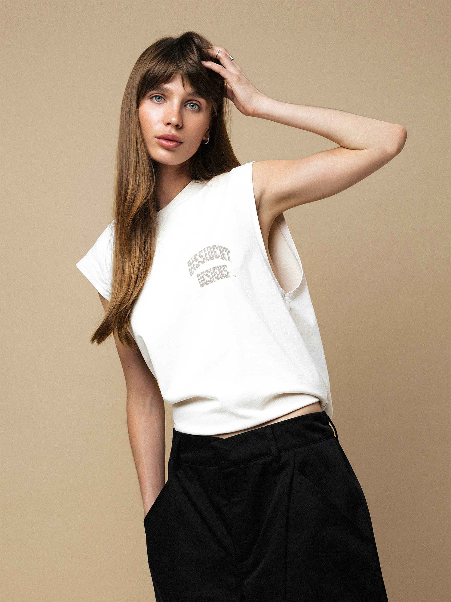 DISSIDENT — Майка DD Varsity Dyed Tank Top in Champagne