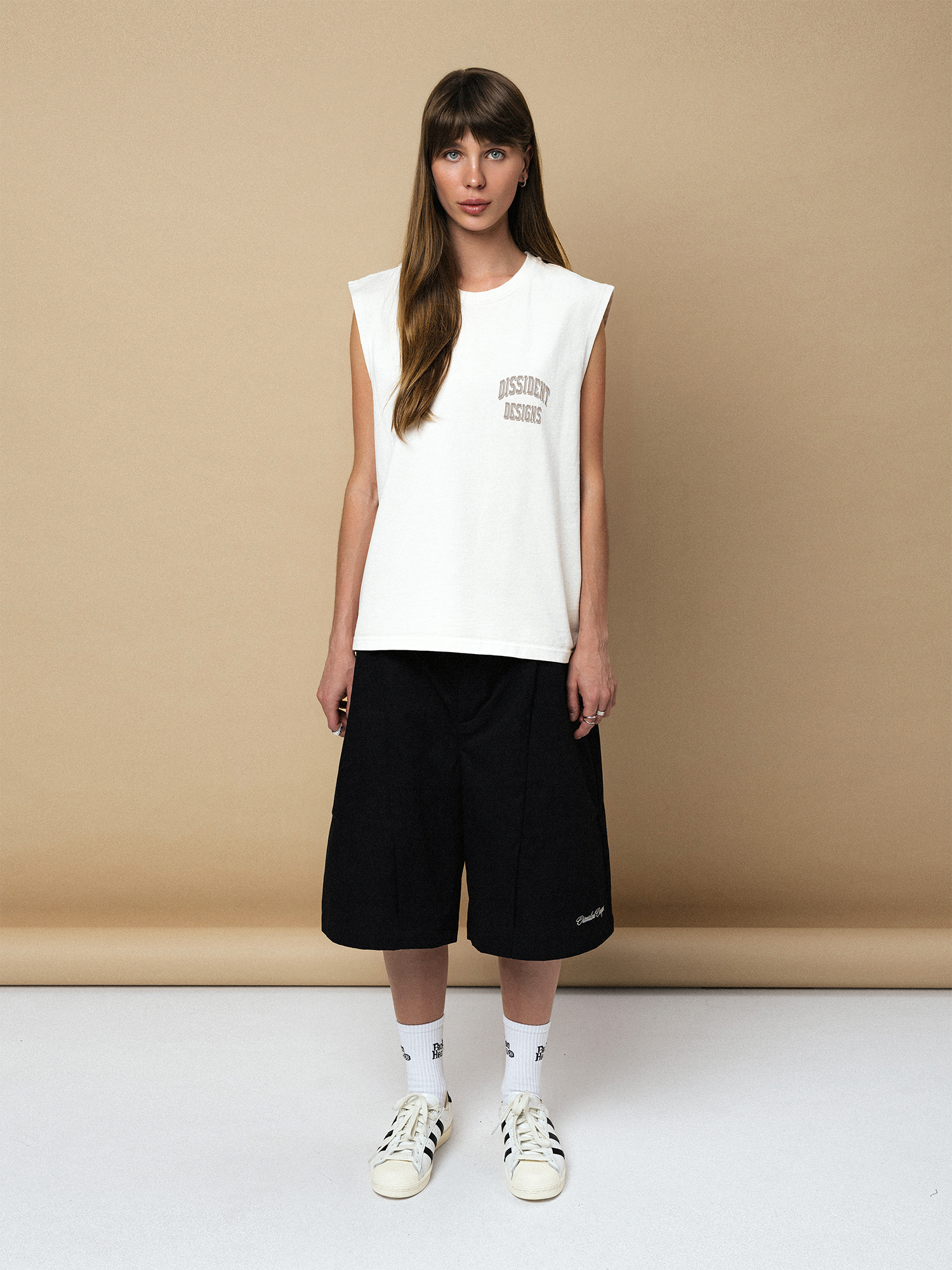 DISSIDENT — Майка DD Varsity Dyed Tank Top in Champagne