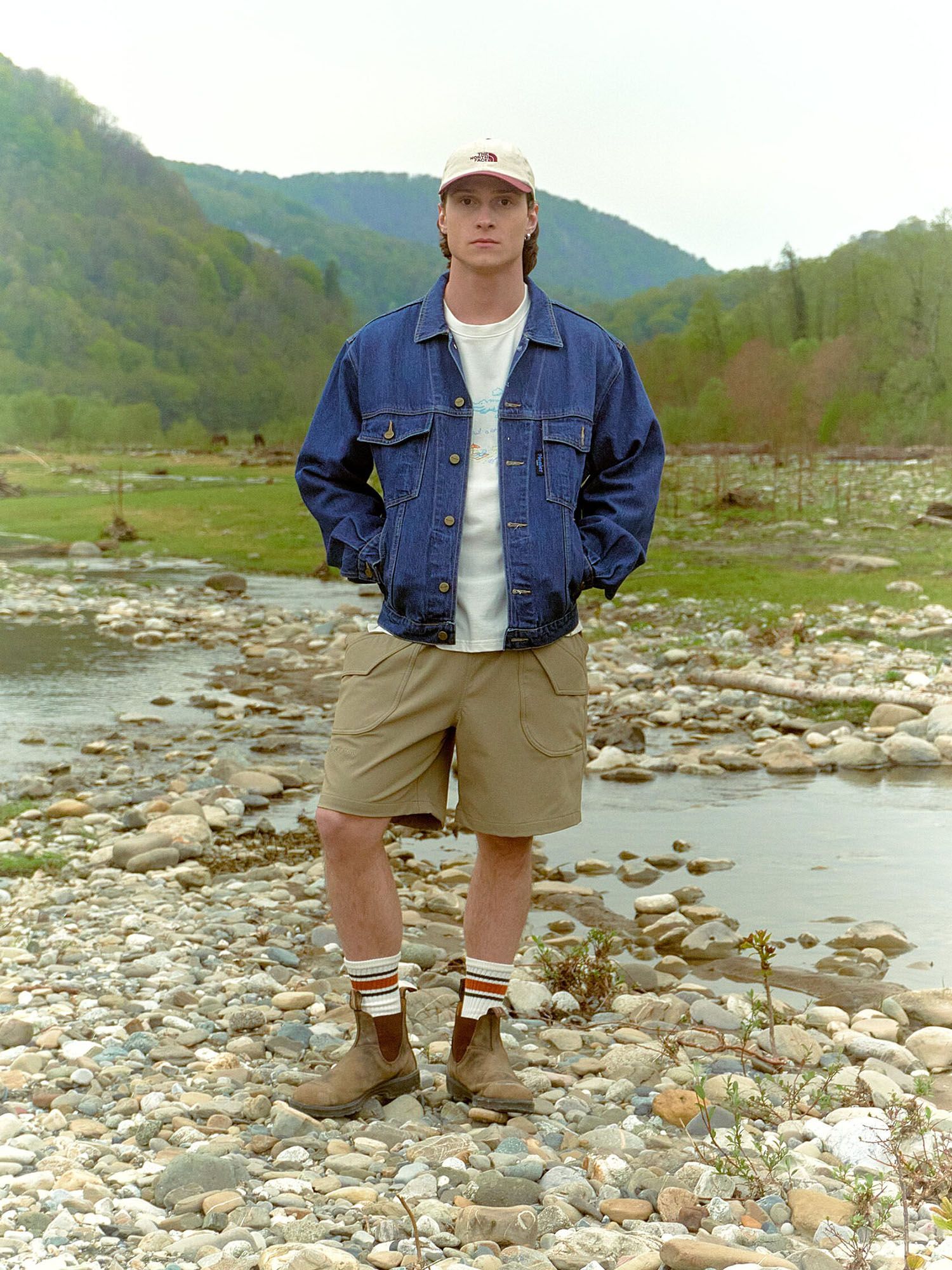 CALLED A GARMENT — Шорты Hikercore Белый Песок