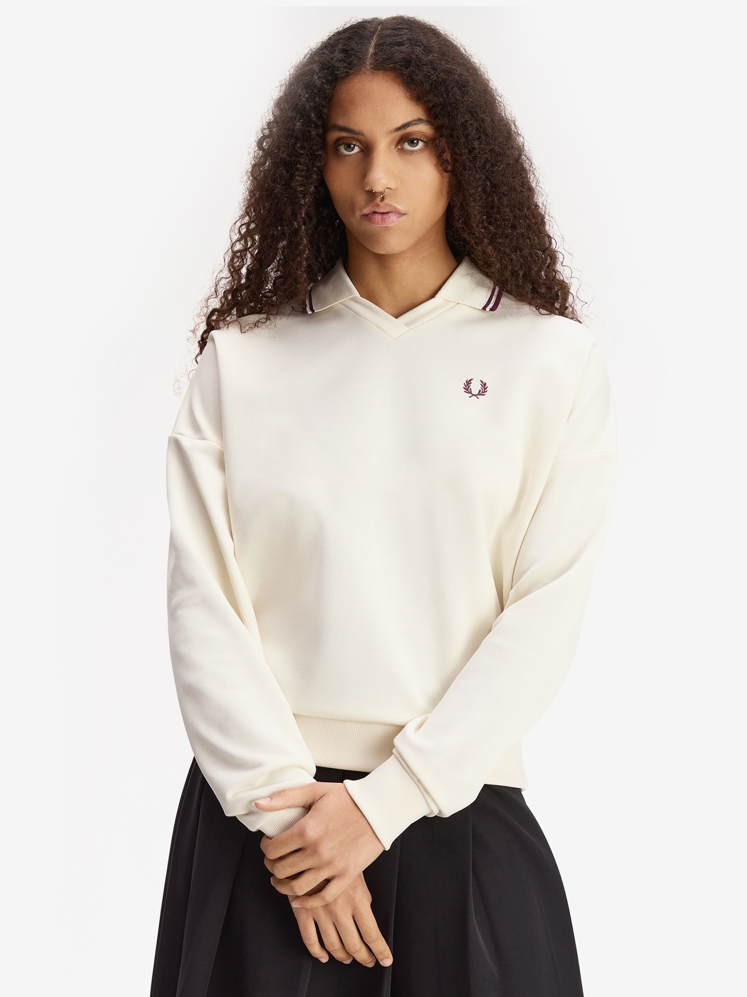 FRED PERRY — Свитшот W Twin Tipped Open Collar Sweathshirt Ecru