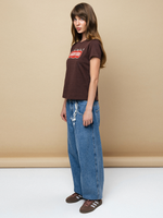 DISSIDENT — Футболка Organic Baby Tee in Brown